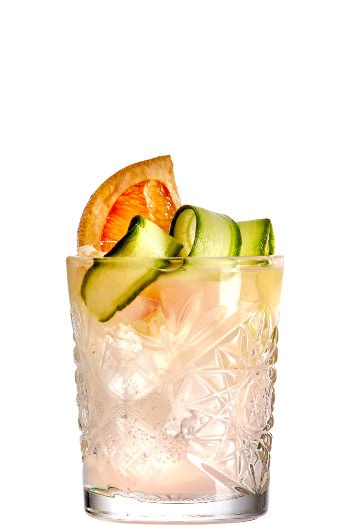 Rhubarb Gin Hass drink